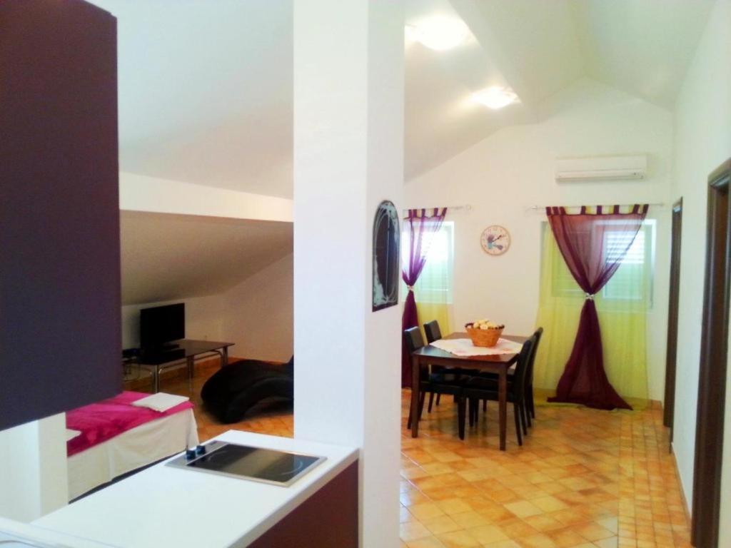 Hacienda Valmare Apartment Brela Ngoại thất bức ảnh