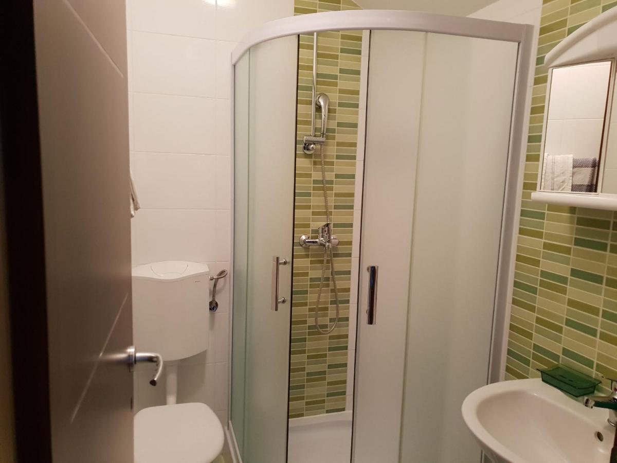 Hacienda Valmare Apartment Brela Ngoại thất bức ảnh