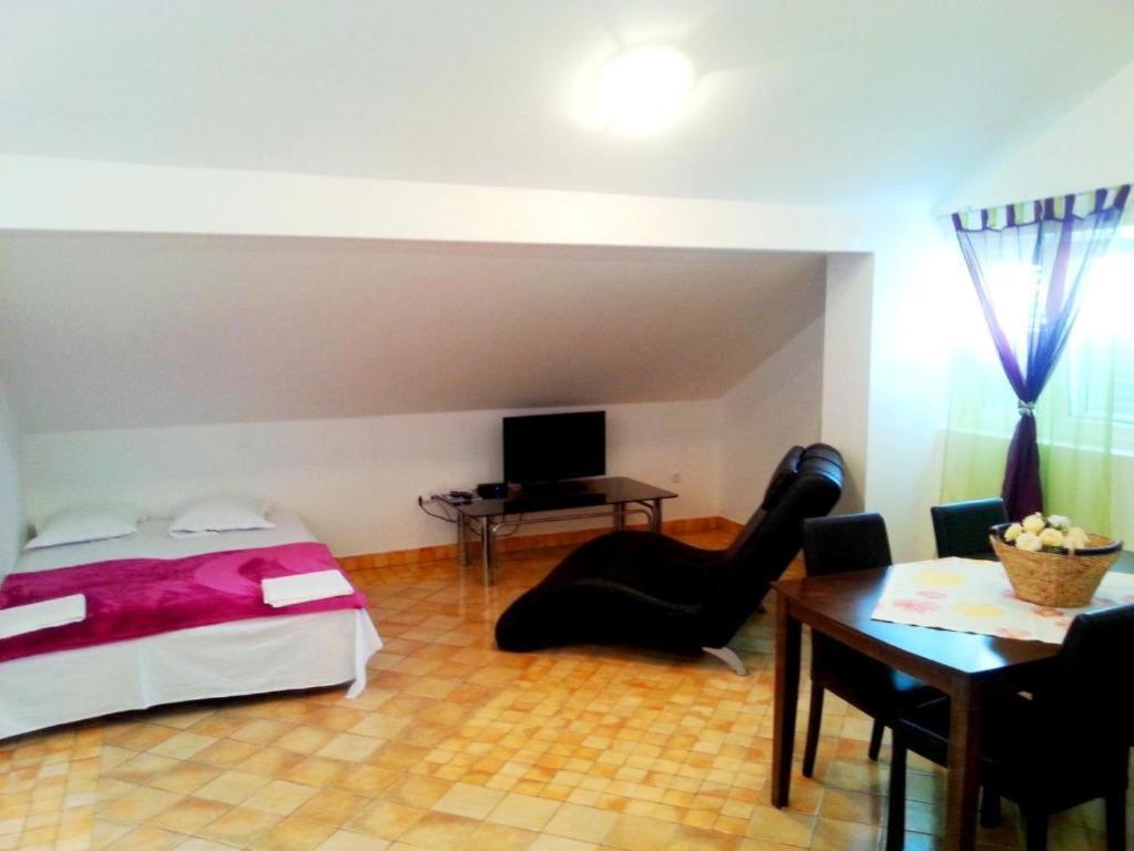 Hacienda Valmare Apartment Brela Ngoại thất bức ảnh