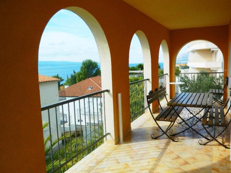 Hacienda Valmare Apartment Brela Ngoại thất bức ảnh