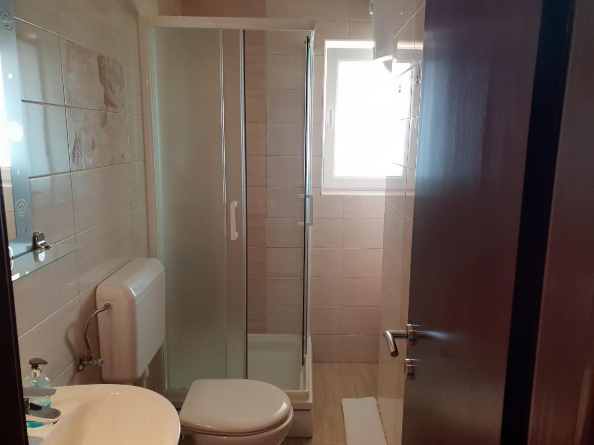 Hacienda Valmare Apartment Brela Ngoại thất bức ảnh